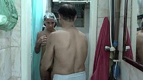 Мой муж трахал свою падчерицу в душе, думая, что меня нет дома