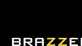 คู่รักนวดจบสุขสมรสกับ Hailey Rose และ Sinatra Monroe 😘