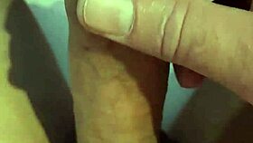 handjob in car on public parking 😏