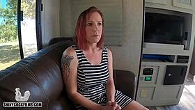 Заварен син оплодява християнската си заварена майка в интензивна POV сцена. Jane Cane в лъскави филми с пишка