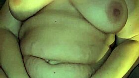 Hot Creampie Into Preggo Pussy