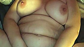 Hot Creampie Into Preggo Pussy