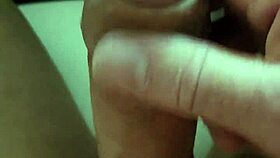 handjob in car on public parking 😏