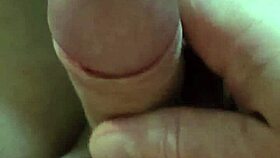 handjob in car on public parking 😏