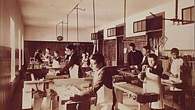 i'm in school of art type rapporto, it's so interestin