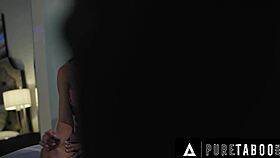 Reagan Foxx ยืนกรานเย็ดฟรีใช้ได้กับลูกเขย