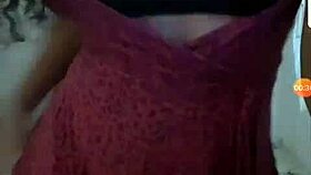 i'm a latina girl masturbating alone