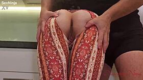 Cara, comi minha faxineira curvilínea, sem reclamar! 😏