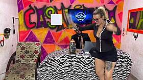 The fode com Mulher Melancia BBW Diguinha DJ sucked her pussy and fingered that huge ass 😍