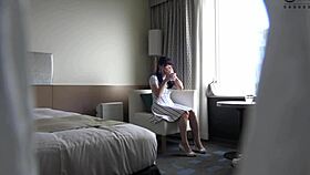 japanese cute new actress gets creampie leakage