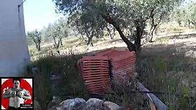 i had a summr fuck with a latina milf in the villag public, her big ass was amazin