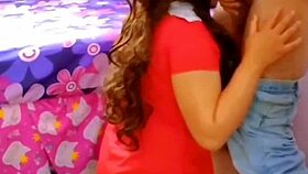 que rico cogidon me dio el vecino casado en su casa y cama, le saque toda la leche