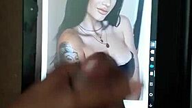 Tribute cumshot for sexy fati vazquez 😈