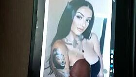 Tribute cumshot for sexy fati vazquez 😈