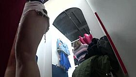 สาวเอ็บอนี 18+ ดูดควยยักษ์สุดเจ๋ง จบด้วยพุ่งน้ำเงี่ยน