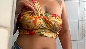 Watch Me Flash My Pussy On Live?