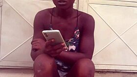 Hey, crazybitch keeps twerking until she goes naked