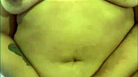 M-a văzut cu jucăriile și m-a futut