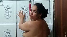 puta depravada shows off wet juicy pussy for camera