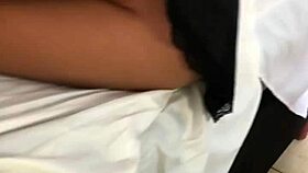 Estudante Gostosa Faz Um Boquete Bem Fundo Sex Toy