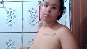 puta depravada shows off wet juicy pussy for camera