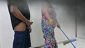 i watch my maid with landlord