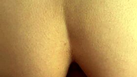 Evanovva performs with passion