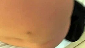 Estudante Gostosa Faz Um Boquete Bem Fundo Sex Toy