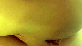 Estudante Gostosa Faz Um Boquete Bem Fundo Sex Toy