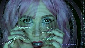 Six hungry mouths suck on a stallion with deepthroat and facials