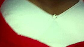 דסי בהבhi ודוור חולקים רגע חם ב-HD מלא