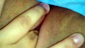 venezolana meridea masturbates alone