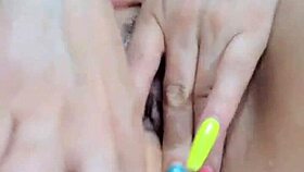 i do my first triple penetation with dildo no limits when im horny