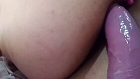 metiendome mi dildo mas gordo por el culito, slut toys in big ass anal play.