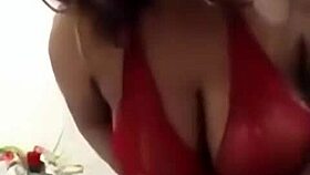 A sexy bbw girl enjoys her casual day