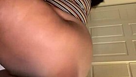 Pregnant BBW’s creamy pussy takes hard pounding! 😲