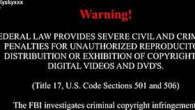 قضبان سوداء كبيرة مع نساء بيضاء متزوجات حوامل