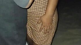 This couple got manoseada and exhibida right on the public beach. It was so wild.