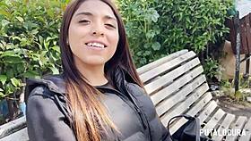 Σκατά! Η Michi, η Περουβιανή Νεαρή, Ρουφάει τον Torbe με τα τεράστια στήθη να αναπηδούν άγρια!