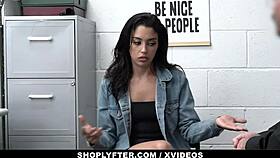 Vanessa Sky deepthroats security's huge cock after shoplifting 😏