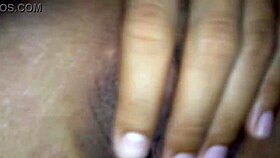 เย็ดกับหีและเม็ดแตดที่สวยงาม