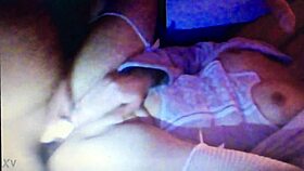 doble penetracion with toys and group banging