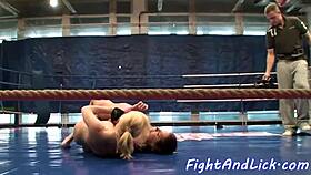 European dykes licking shaved pussy on floor 😏