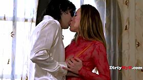 Damn, this real milf Aderes Quin has a hairy bush and loves cash sex! 🤑