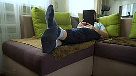 Wow! Sexy Teen Amateur Shows Off Dirty Bare Soles!