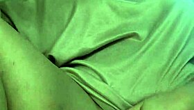 in the front seat, he drills her creamy pussy until she squirts