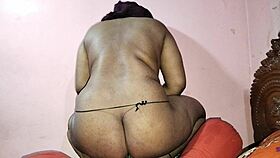 18 hot indian village girl banged in dogi position! 😘