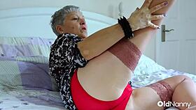 savana enjoys solo fingering with big natural tits and curves