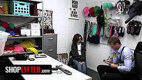 Curvy babe blowjob deal