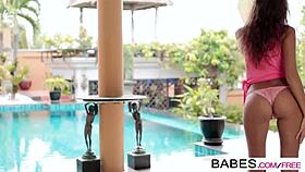 hey, clover babe steals a hot moment with me! 😘